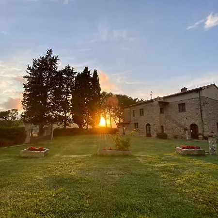 Agriturismo L'Antica Quercia Farm stay *