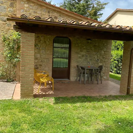 Agriturismo L'Antica Quercia Farm stay